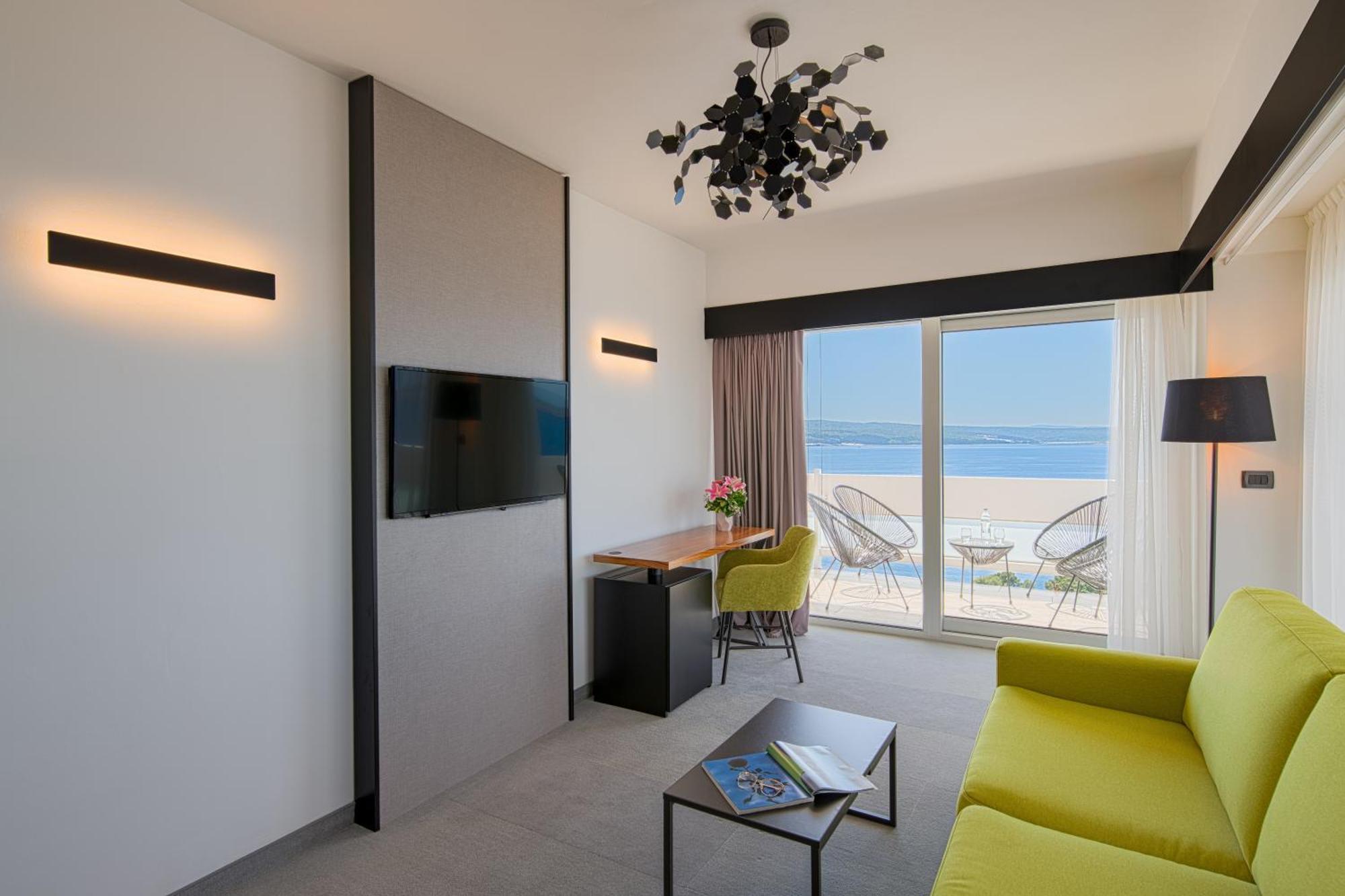 קריקווניצה Hotel Omorika מראה חיצוני תמונה